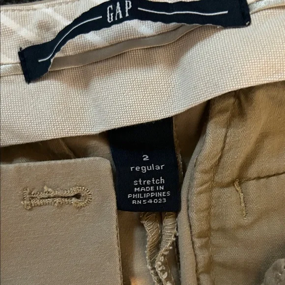 GAP Women's Khaki Chinos - Picture 5 of 12